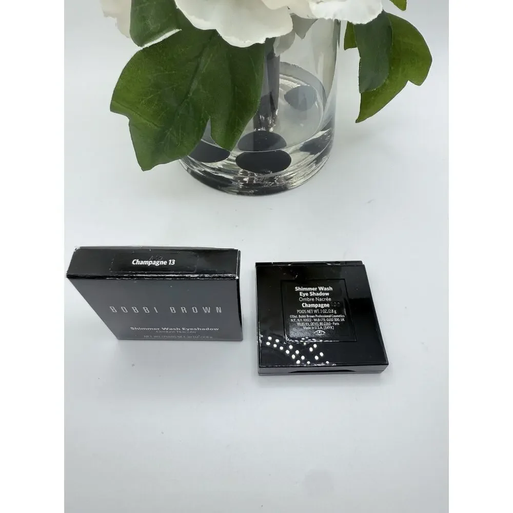 Bobbi Brown Shimmer Wash Eyeshadow CHAMPAGNE 13 - Full Size 0.10 Oz. / 2.8 g